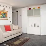 Carolina House