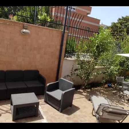 Carolina House 4*