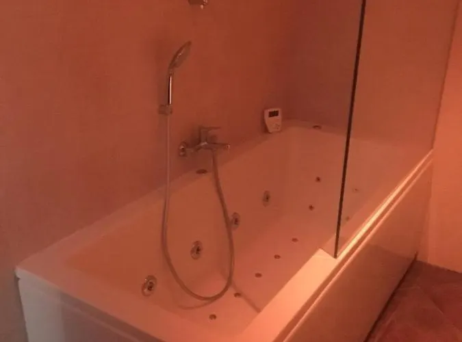 住宿加早餐酒店 Anna 4*